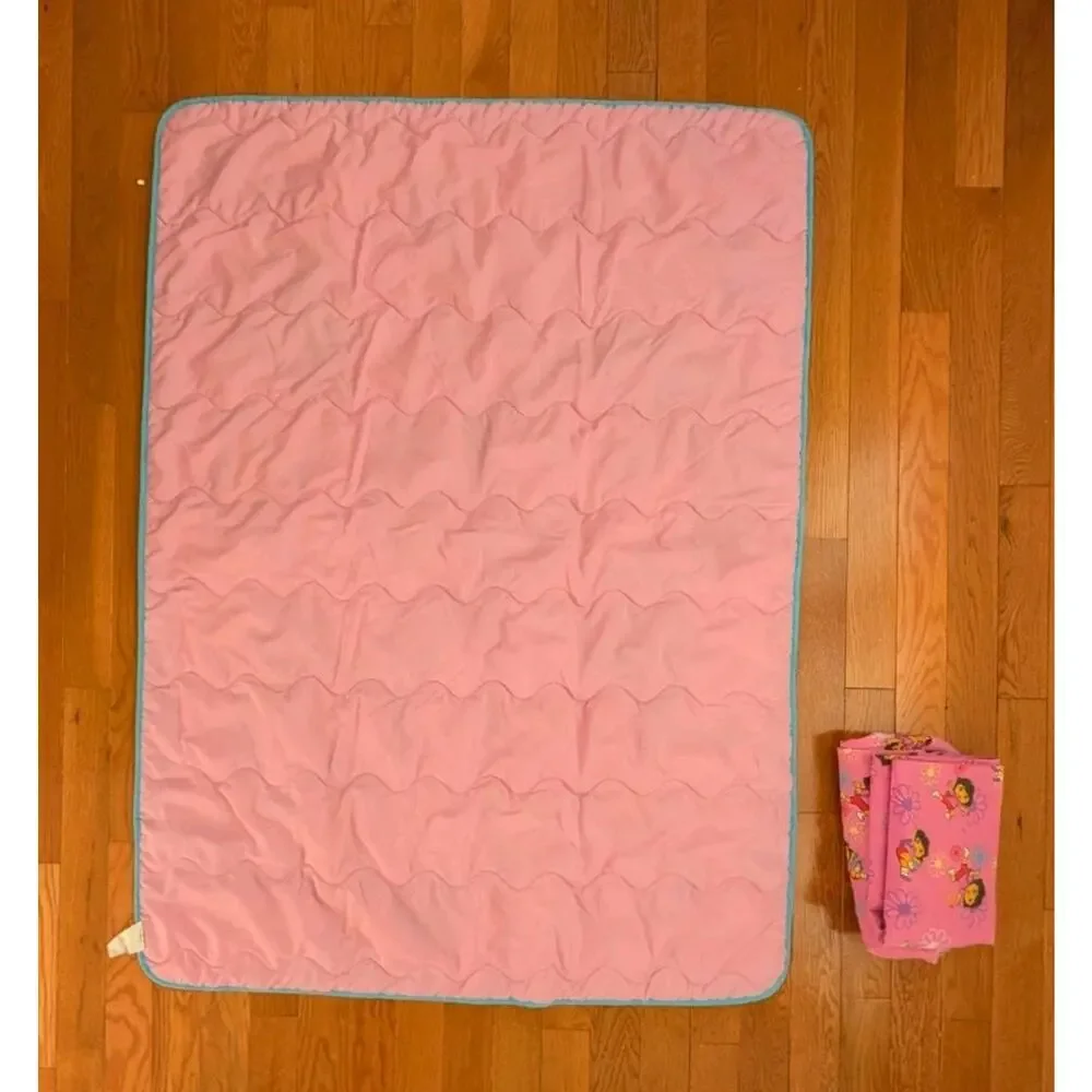 Dora the Explorer Crib Toddler Bed Set 2008 Viacom Nick Jr Boots Blanket Sheets